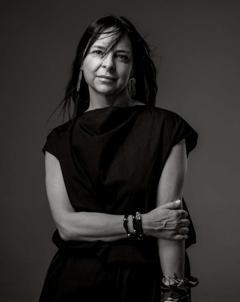 Ale Pacheco Design Studio visual identity and personal branding portfolio.