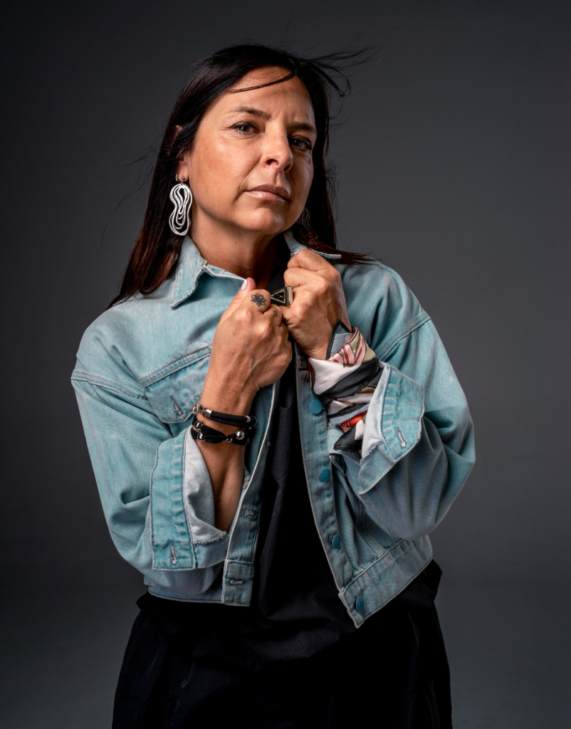 Ale Pacheco Design Studio visual identity and personal branding portfolio.